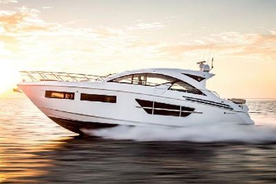 Cruisers Yachts 60 Cantius