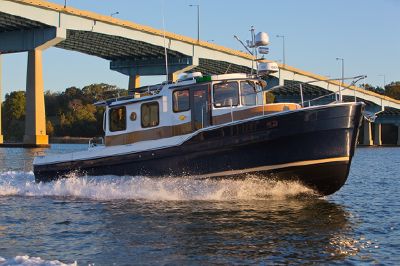 Antique and Classic Power Boats