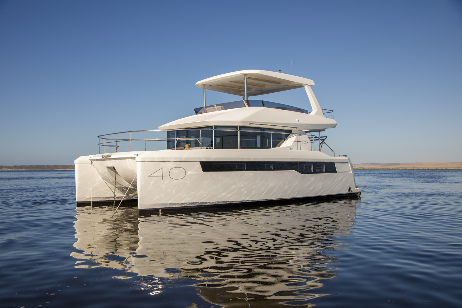 Leopard 40PC-power catamaran