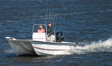 Boats We Love: Twin Vee 19 Bay Cat